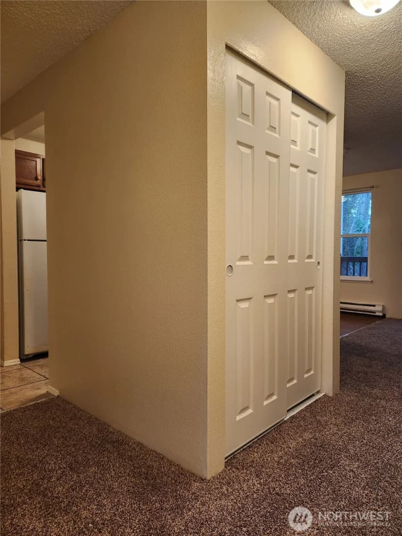 Property photo for 1936 Lincoln Avenue Se #202, Port Orchard photo 5