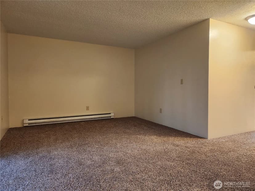 Property photo for 1936 Lincoln Avenue Se #202, Port Orchard photo 8
