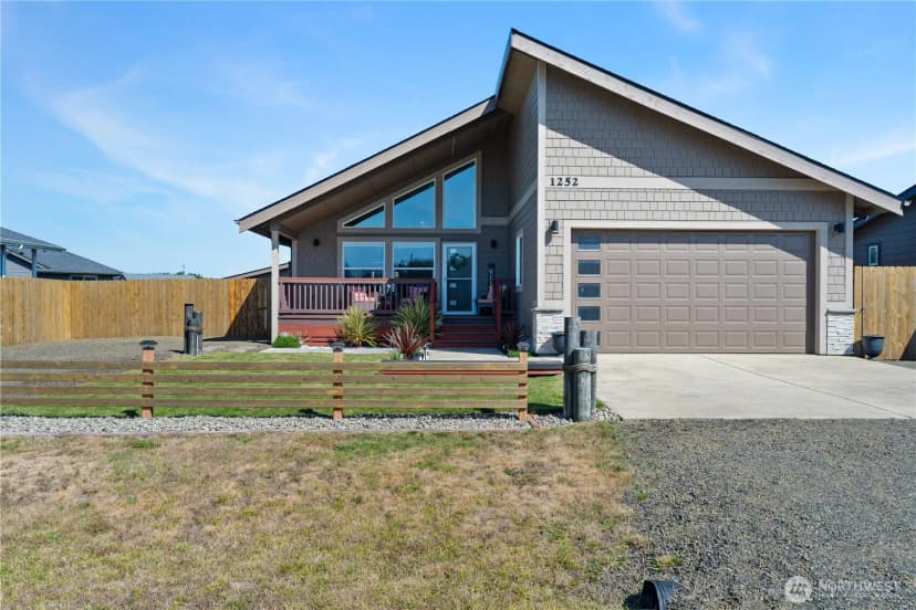 Property photo for 1252 Storm King Avenue Sw, Ocean Shores photo 34