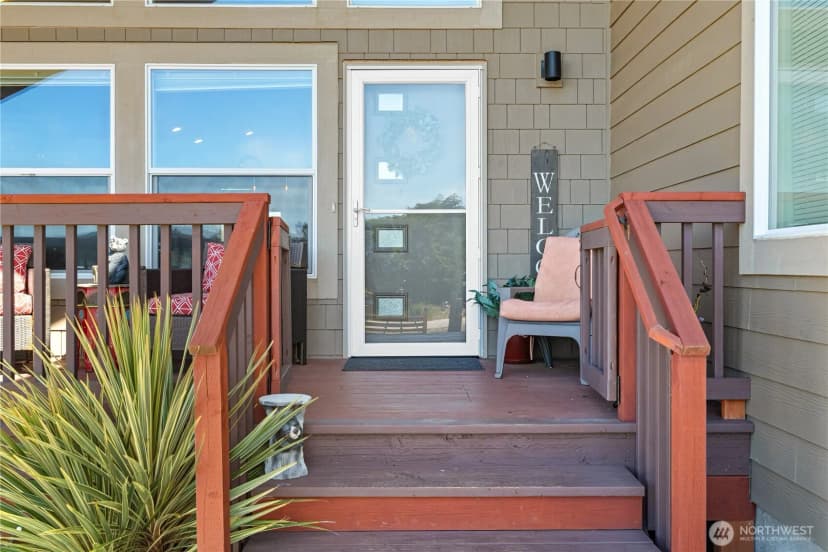 Property photo for 1252 Storm King Avenue Sw, Ocean Shores photo 30