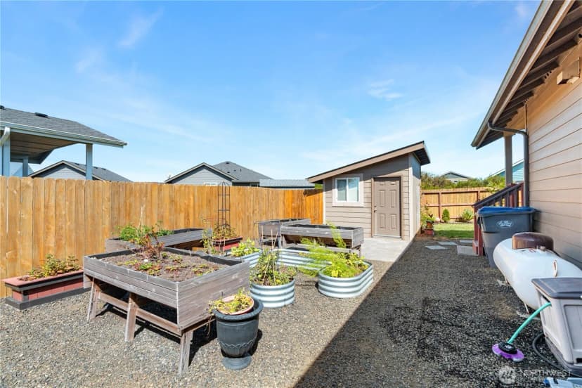 Property photo for 1252 Storm King Avenue Sw, Ocean Shores photo 28