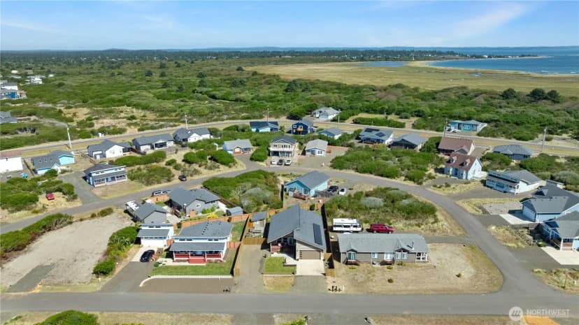 Property photo for 1252 Storm King Avenue Sw, Ocean Shores photo 37