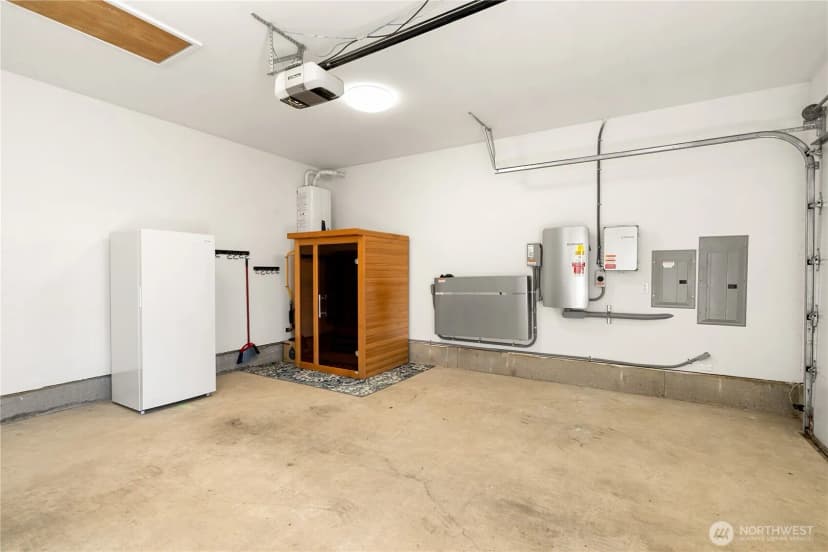 Property photo for 1252 Storm King Avenue Sw, Ocean Shores photo 18