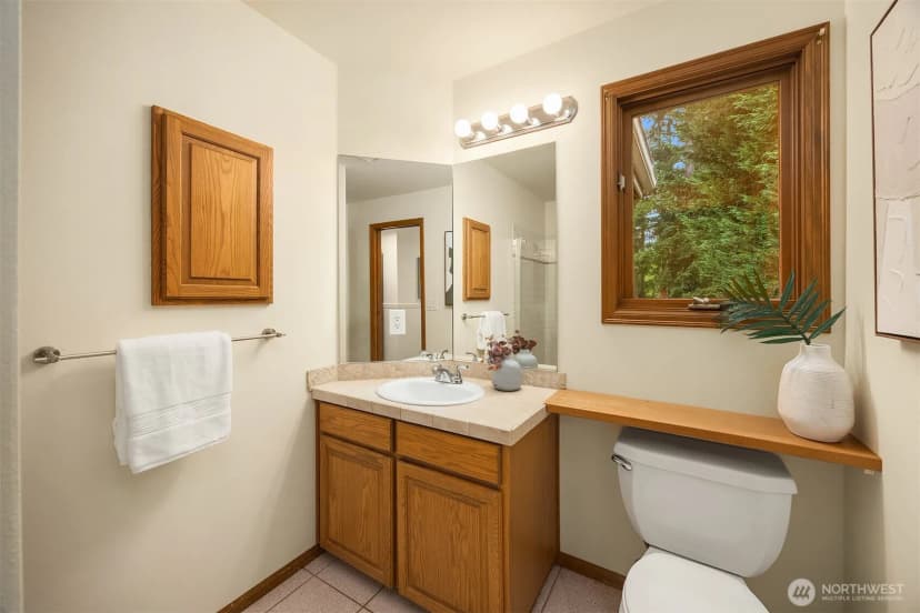 Property photo for 3335 258th Avenue Se, Sammamish photo 31