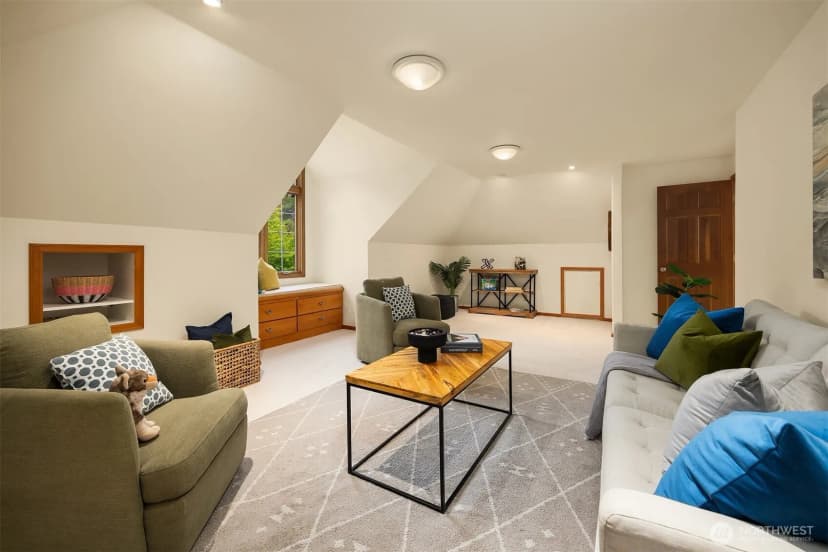 Property photo for 3335 258th Avenue Se, Sammamish photo 26