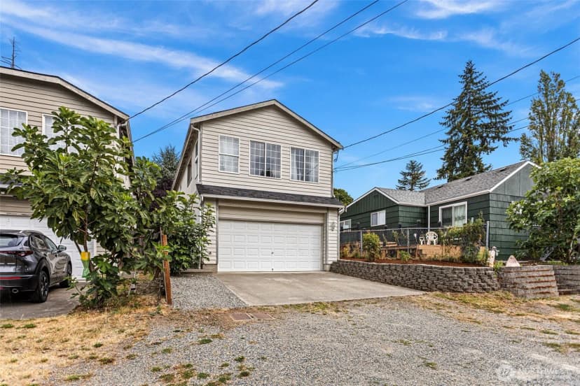 Property photo for 12230 2nd Avenue Sw, Seattle photo 2