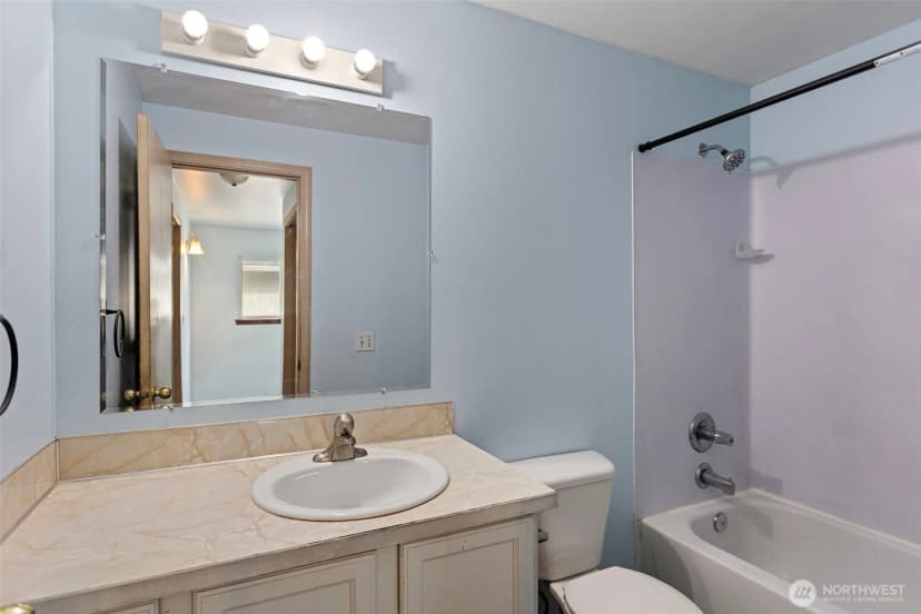 Property photo for 12230 2nd Avenue Sw, Seattle photo 16