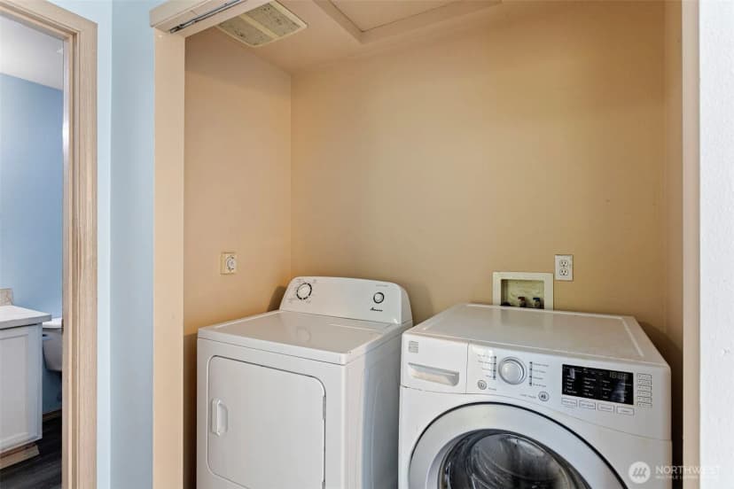 Property photo for 12230 2nd Avenue Sw, Seattle photo 17