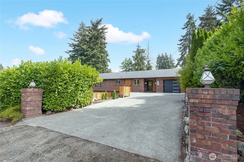 Property photo for 4021 Sunset Drive W, University Place photo 4