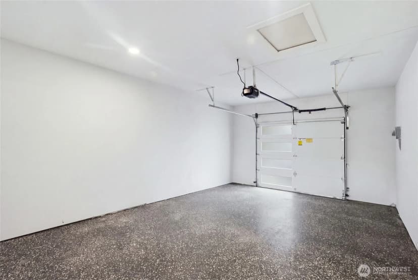 Property photo for 4021 Sunset Drive W, University Place photo 33
