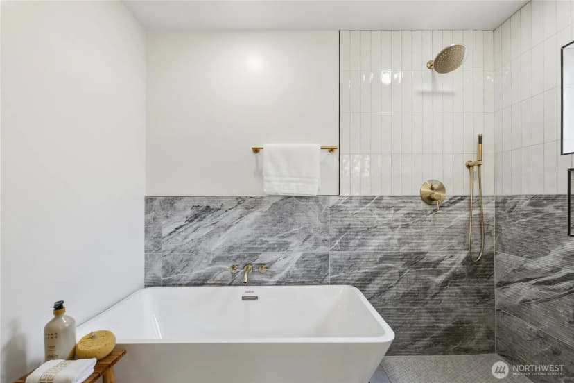 Property photo for 4021 Sunset Drive W, University Place photo 19