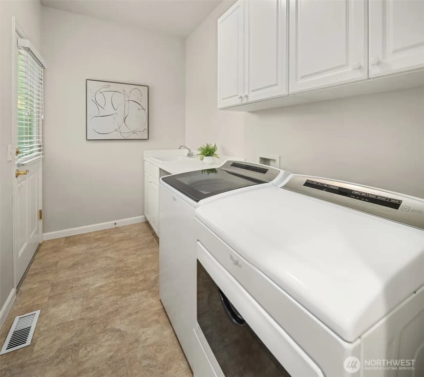 Property photo for 2736 258th Place Se, Sammamish photo 18