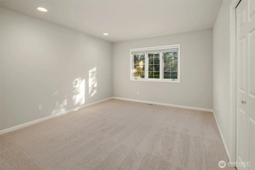 Property photo for 2736 258th Place Se, Sammamish photo 31