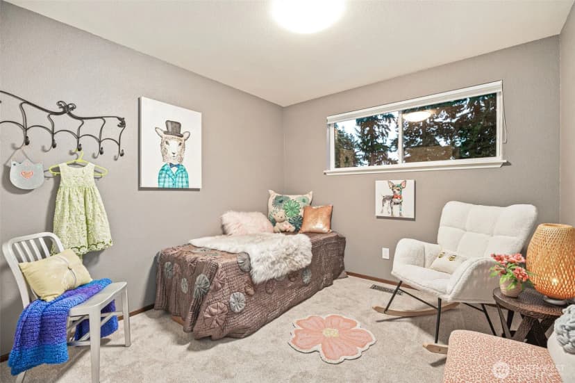 Property photo for 9032 Ne 132nd Place, Kirkland photo 18