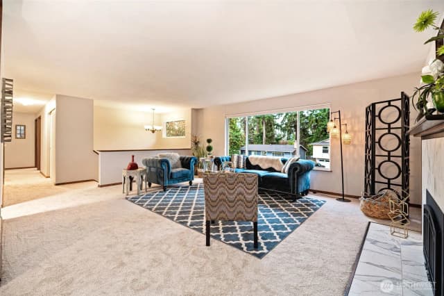 Property photo for 9032 Ne 132nd Place, Kirkland photo 4