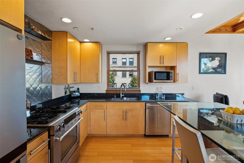 Property photo for 602 S Baker Street, Tacoma photo 17