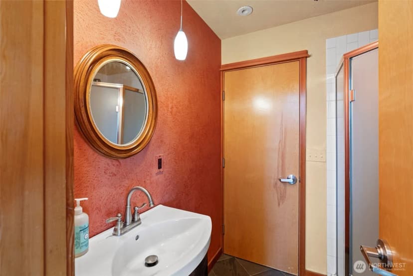 Property photo for 602 S Baker Street, Tacoma photo 9