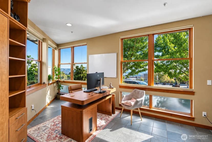 Property photo for 602 S Baker Street, Tacoma photo 5