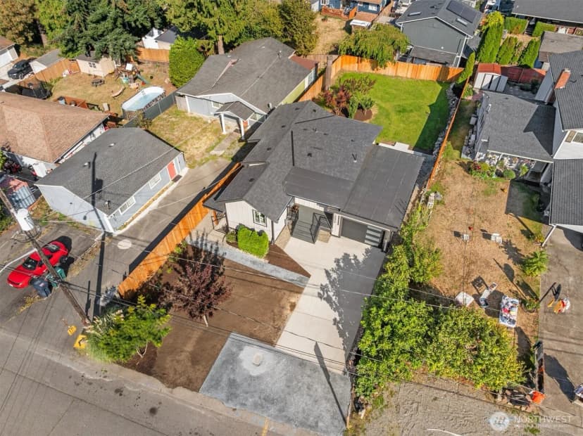 Property photo for 10036 1st Avenue S, Seattle photo 29