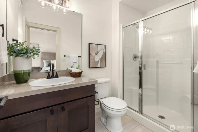 Property photo for 21245 Ne Inglewood Hill Road, Sammamish photo 30