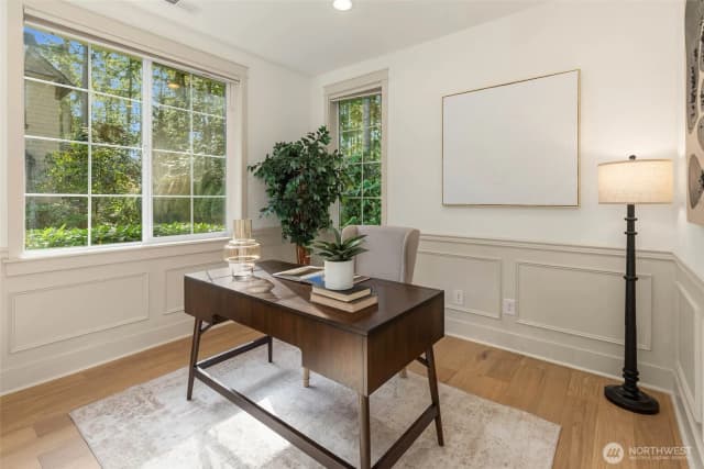 Property photo for 21245 Ne Inglewood Hill Road, Sammamish photo 4