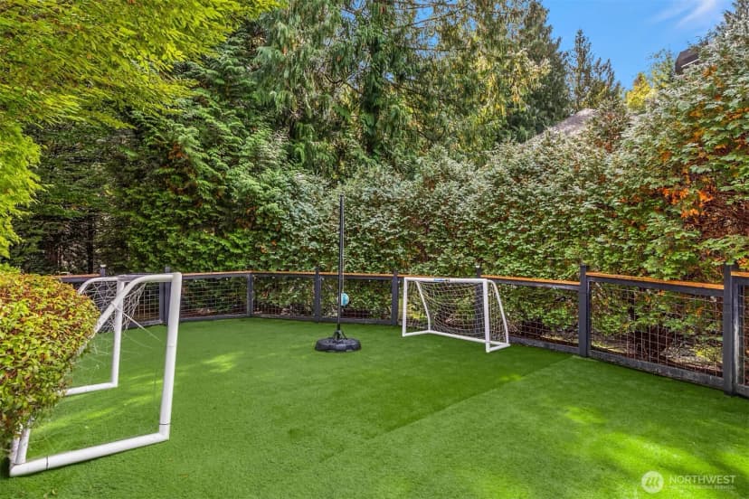 Property photo for 13102 Trail Heights Court Ne, Bainbridge Island photo 36