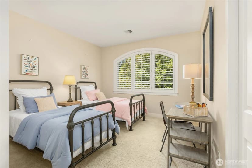 Property photo for 13102 Trail Heights Court Ne, Bainbridge Island photo 26