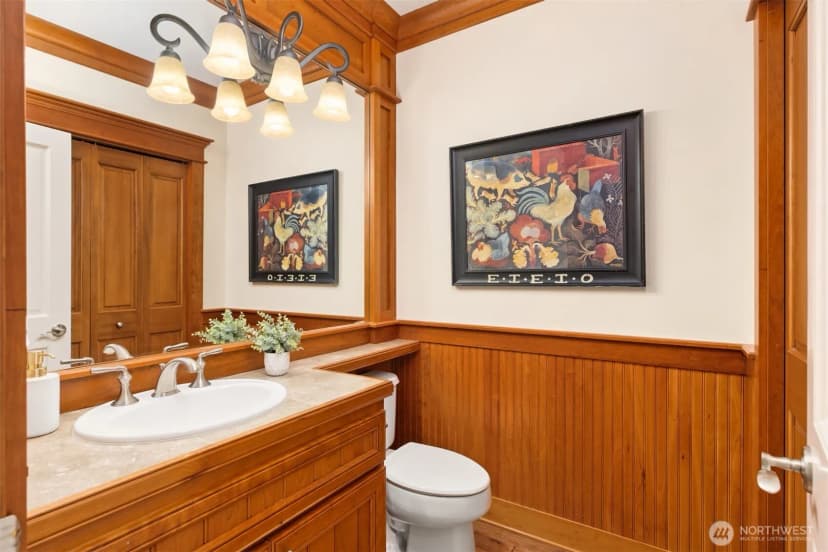 Property photo for 13102 Trail Heights Court Ne, Bainbridge Island photo 29