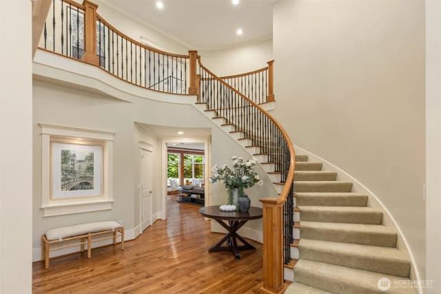 Property photo for 13102 Trail Heights Court Ne, Bainbridge Island photo 4