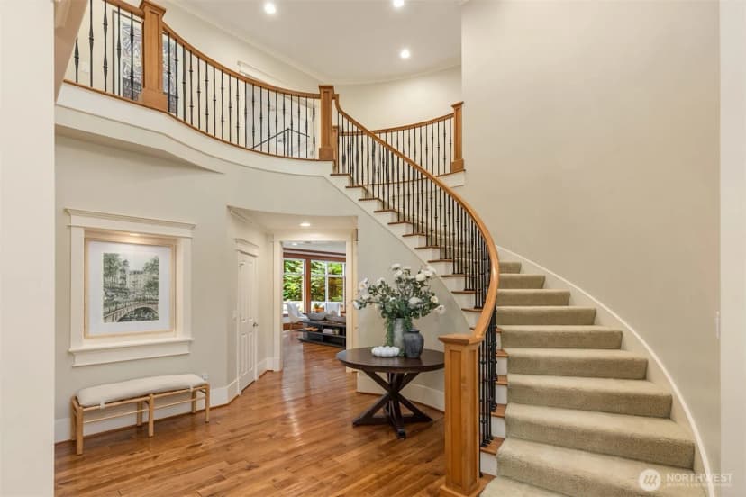 Property photo for 13102 Trail Heights Court Ne, Bainbridge Island photo 4
