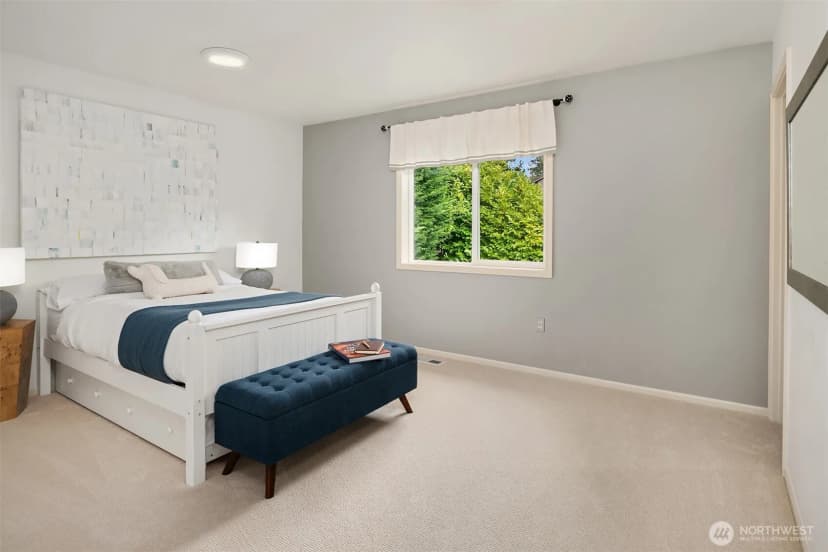 Property photo for 10414 Se 13th Street, Bellevue photo 30