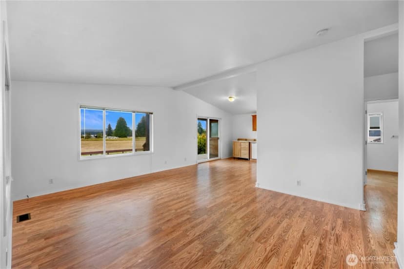 Property photo for 8585 Harborview Road #5, Blaine photo 3