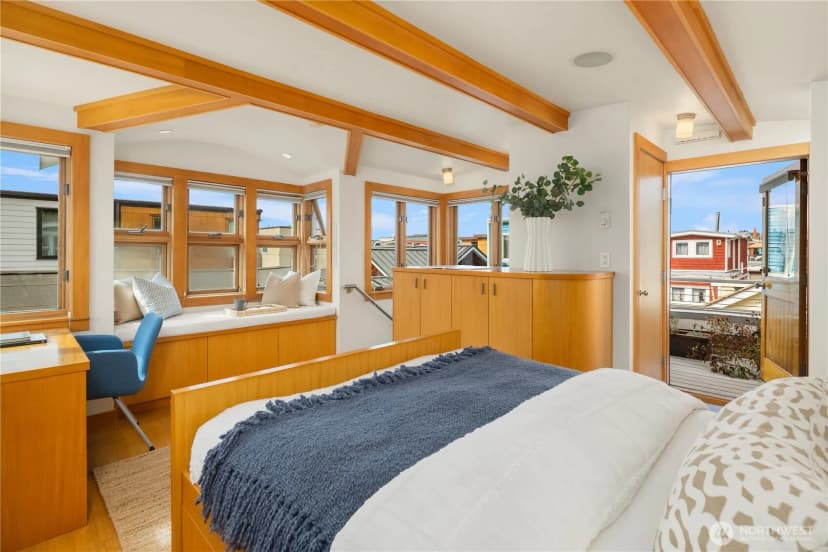 Property photo for 2331 Fairview Avenue E #i, Seattle photo 20