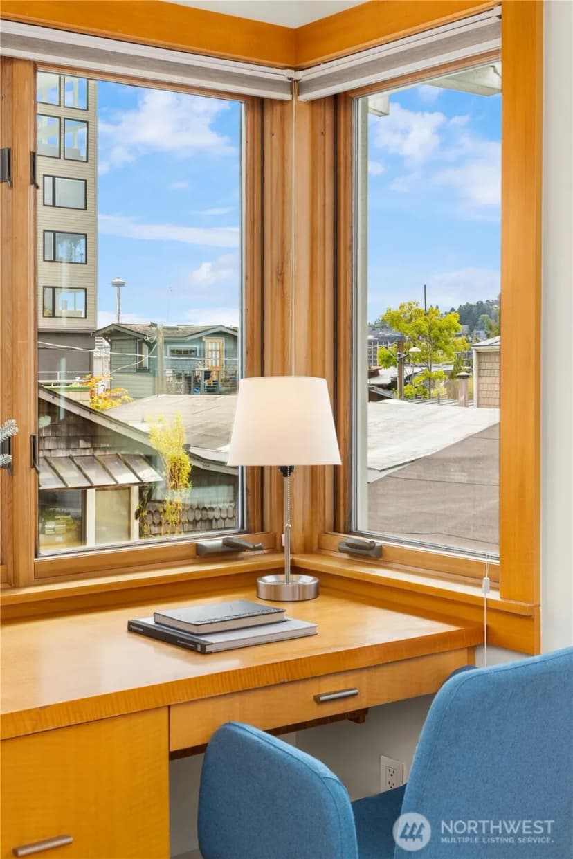 Property photo for 2331 Fairview Avenue E #i, Seattle photo 18
