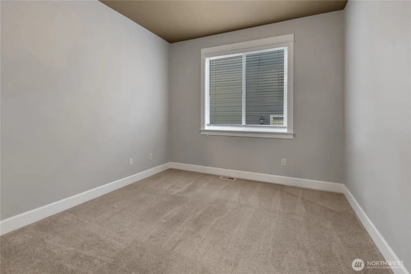 Property photo for 8413 154th Street E, Puyallup photo 7