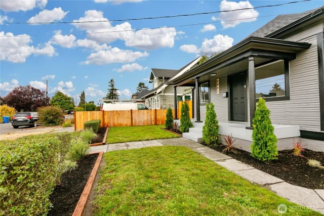 Property photo for 6443 S Warner Street, Tacoma photo 4