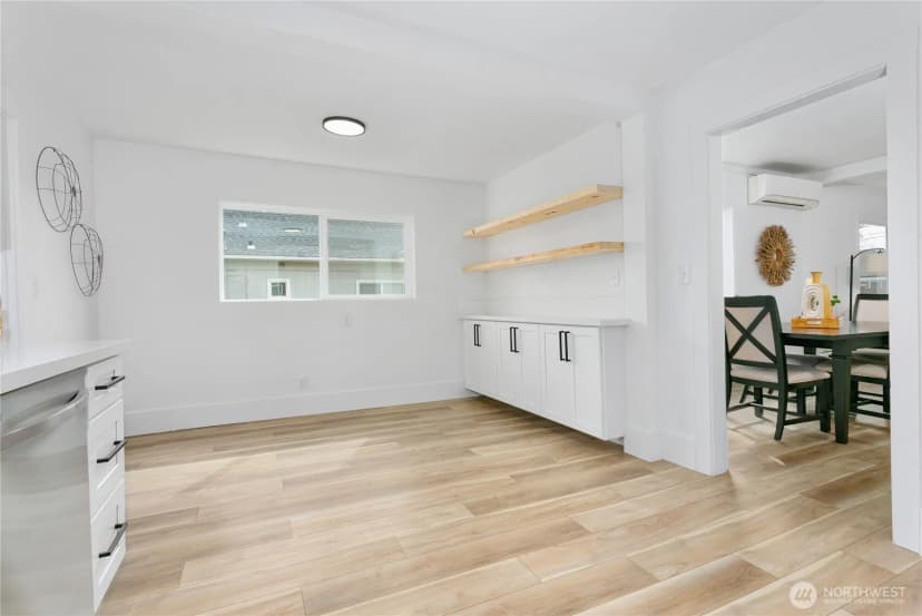 Property photo for 6443 S Warner Street, Tacoma photo 13