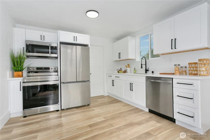 Property photo for 6443 S Warner Street, Tacoma photo 15
