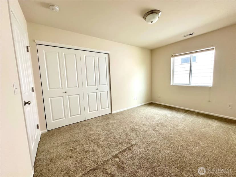 Property photo for 3018 Eagle Loop Ne, Lacey photo 26
