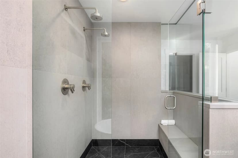 Property photo for 21049 Se 80th Street, Issaquah photo 27