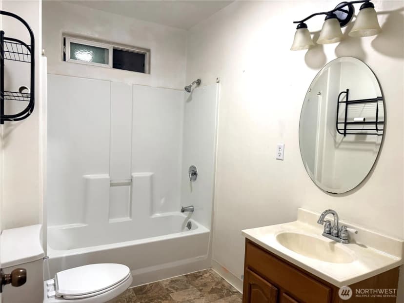 Property photo for 417 15th Avenue, Longview photo 8