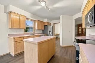 Property photo for 1906 W 22nd Avenue, Kennewick photo 11