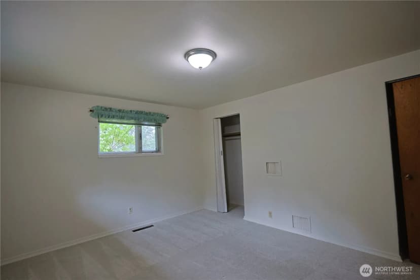 Property photo for 1498 Sw Cook Road, Port Orchard photo 17