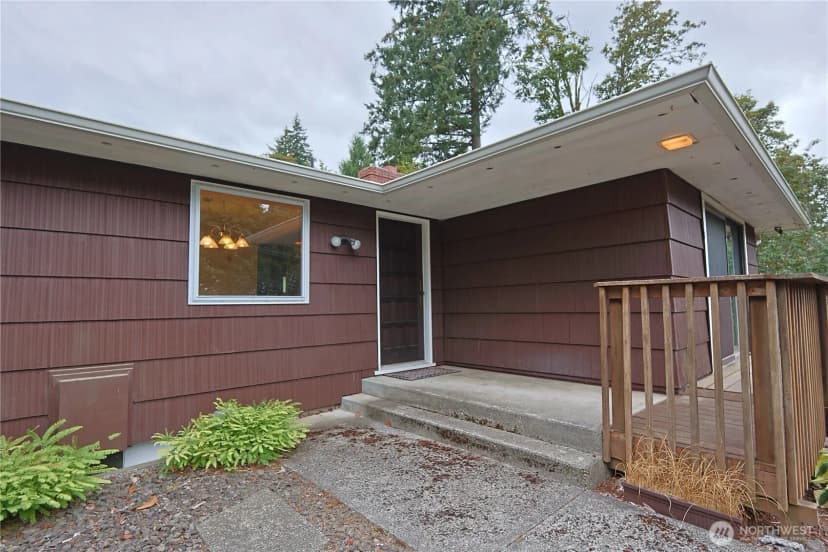 Property photo for 1498 Sw Cook Road, Port Orchard photo 2