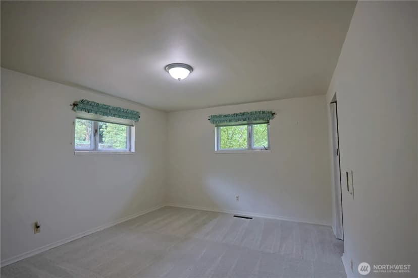 Property photo for 1498 Sw Cook Road, Port Orchard photo 16