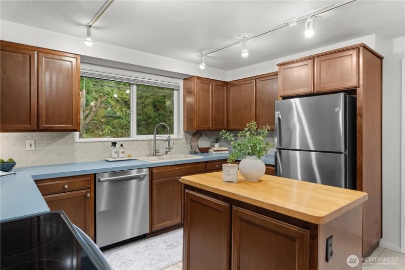 Property photo for 8812 86th Avenue Nw, Gig Harbor photo 15