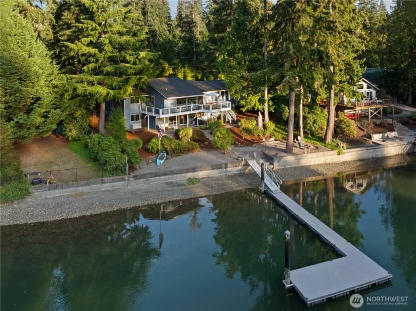 Property photo for 8812 86th Avenue Nw, Gig Harbor photo 2
