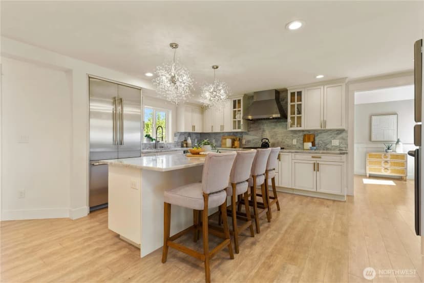 Property photo for 13731 65th Place W, Edmonds photo 7