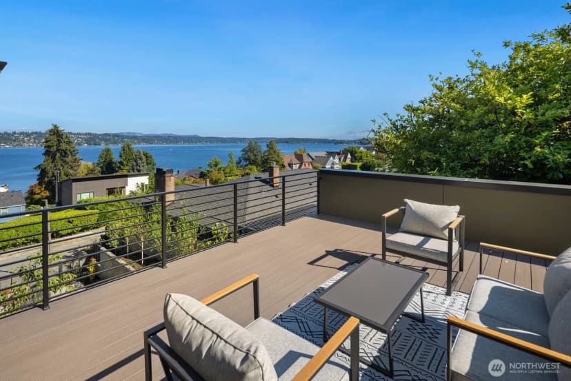 Property photo for 1419 36th Avenue S, Seattle photo 14