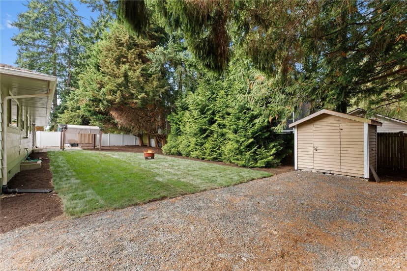 Property photo for 2217 122nd Place Se, Everett photo 28